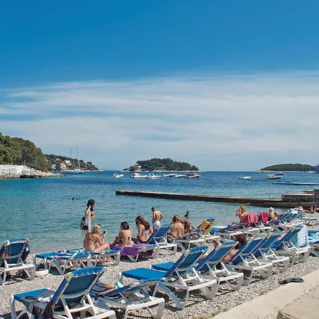 Hvar Vandele Bozitkovic *